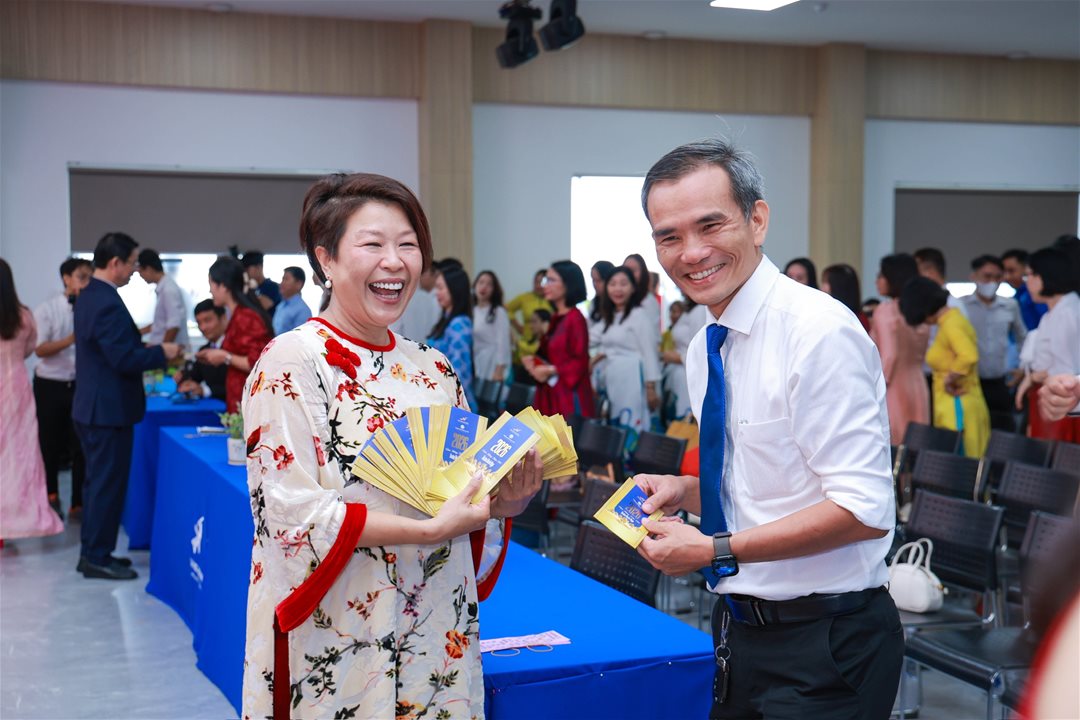 Khởi động Xuân Bính Ngọ 2026 trong không khí ấm áp