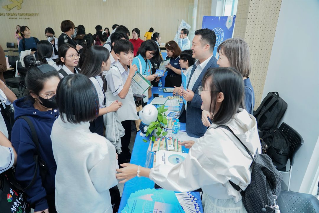 Học sinh, sinh viên được tư vấn trực tiếp với 03 trường Đại học Hàn Quốc